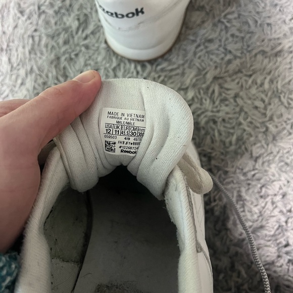 Reebok Classic White Men's Shoes - Picture 5 of 5